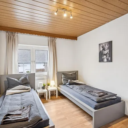 Ds-rent - 4 Schlafzimmer - Bis 8 Pers - *