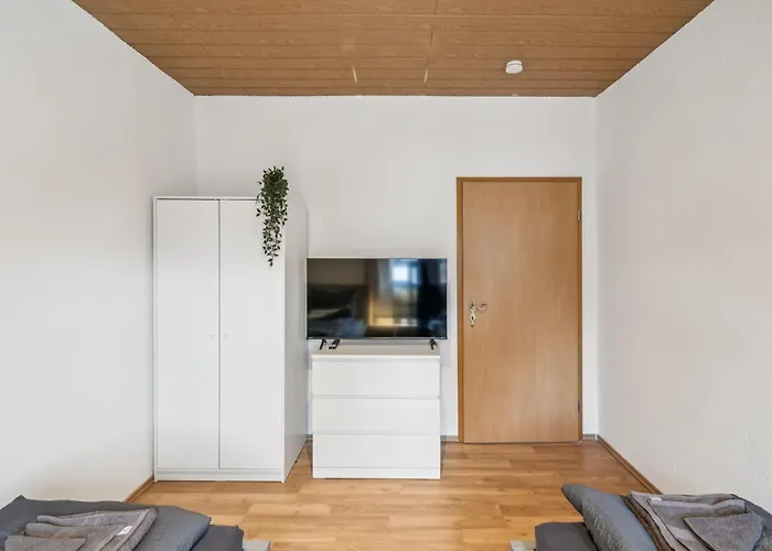 Ds-rent - 4 Schlafzimmer - Bis 8 Pers - Biblis